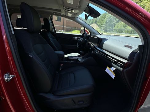 New 2026 Kia Sportage SX AWD/4WD image 34