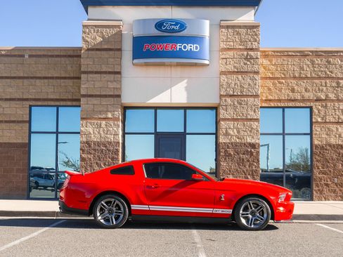 Used 2011 Ford Mustang Shelby GT500 w/ Electronics Pkg image 5