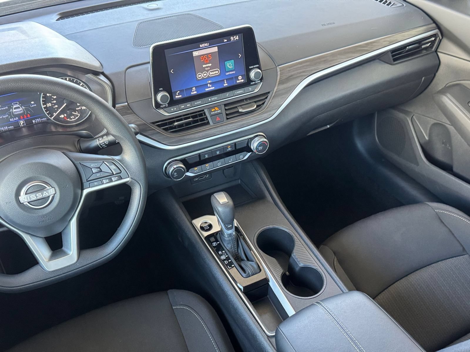 Used 2026 Nissan Altima 2.5 SV FWD image 19