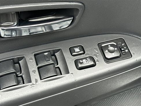 Used 2025 Mitsubishi Outlander Sport ES image 14