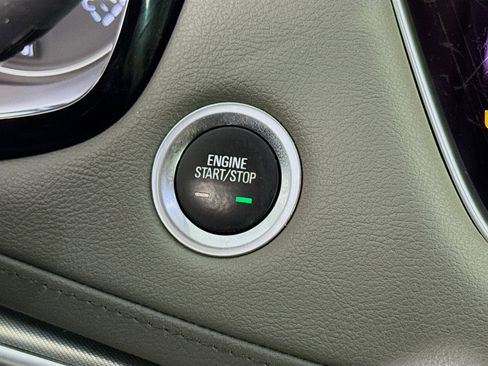 Used 2021 Cadillac XT5 Premium Luxury image 20