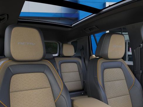 New 2026 Chevrolet Equinox ACTIV w/ Convenience Package III image 24