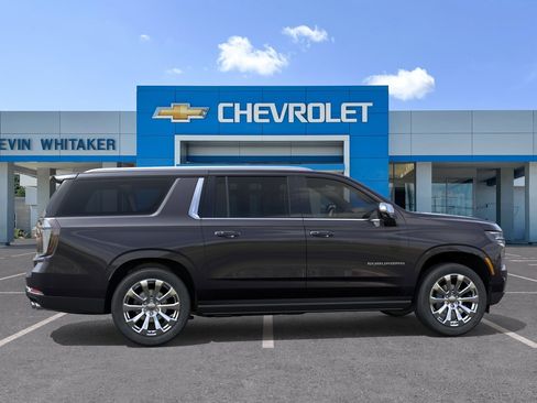 New 2026 Chevrolet Suburban Premier AWD/4WD image 5