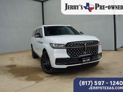 Used 2025 Lincoln Navigator L Black Label image 6