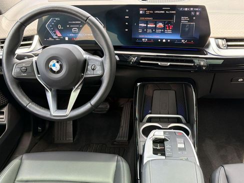 Used 2025 BMW X2 xDrive28i w/ Premium Package AWD/4WD image 24