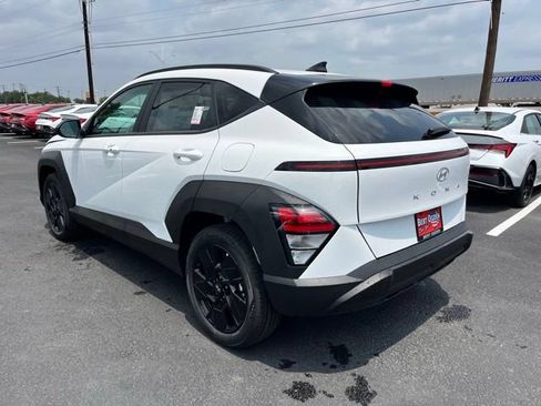 New 2026 Hyundai Kona SEL Sport FWD image 5