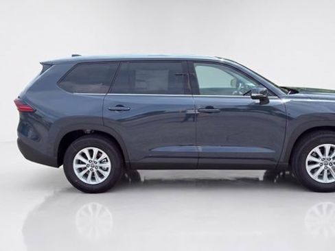 Used 2026 Toyota Grand Highlander AWD image 7