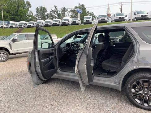 Used 2022 Dodge Durango SXT w/ Blacktop Package AWD/4WD image 18