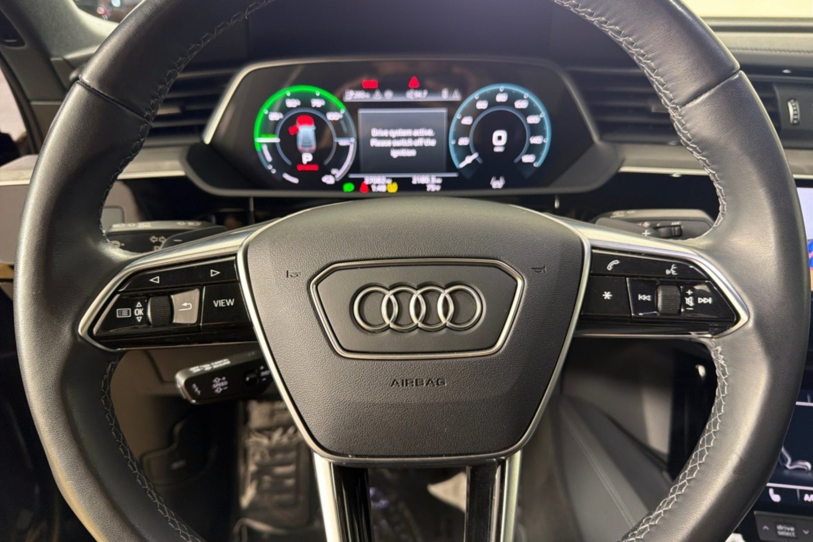 Used 2024 Audi Q8 e-tron Premium AWD/4WD image 21
