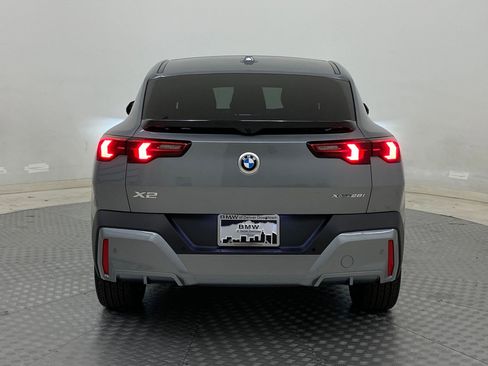 New 2026 BMW X2 xDrive28i w/ Technology Package image 9