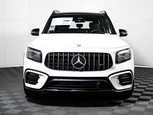New 2026 Mercedes-Benz GLB 35 AMG AMG 35 4MATIC image 12