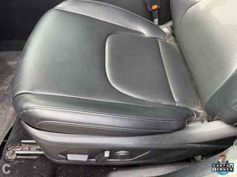 Used 2023 Kia Sportage SX FWD image 12