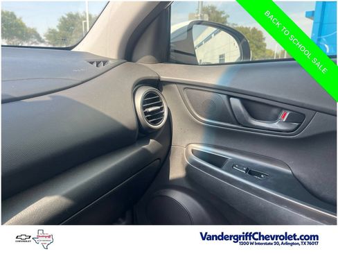 Used 2021 Hyundai Kona SEL w/ Cargo Package FWD image 18