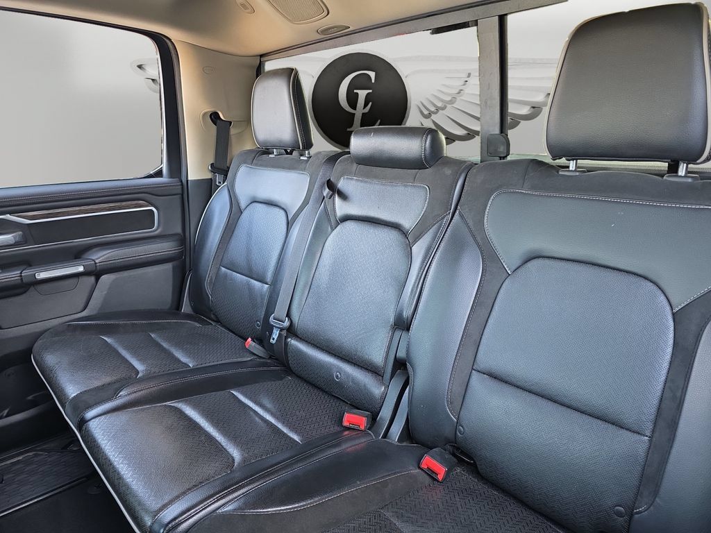 Used 2019 RAM 1500 Laramie AWD/4WD image 13