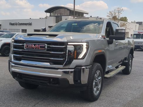 New 2026 GMC Sierra 2500 SLT w/ SLT Premium Package image 4