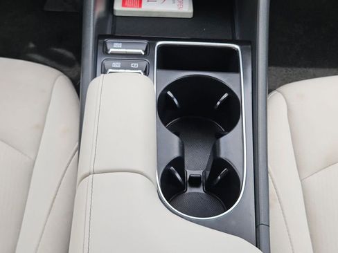 Used 2025 Hyundai Sonata SEL FWD image 22