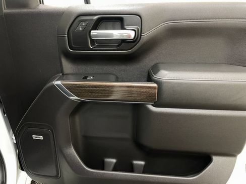 Used 2019 Chevrolet Silverado 1500 RST w/ All-Star Edition AWD/4WD image 42
