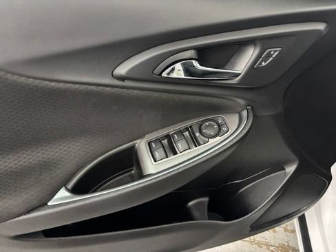 Used 2021 Chevrolet Malibu LT FWD image 10