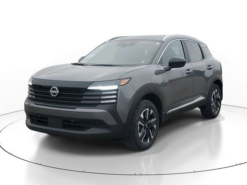 New 2026 Nissan Kicks SV image 2