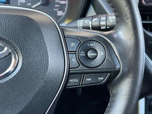 Certified 2023 Toyota Corolla Cross LE FWD image 27