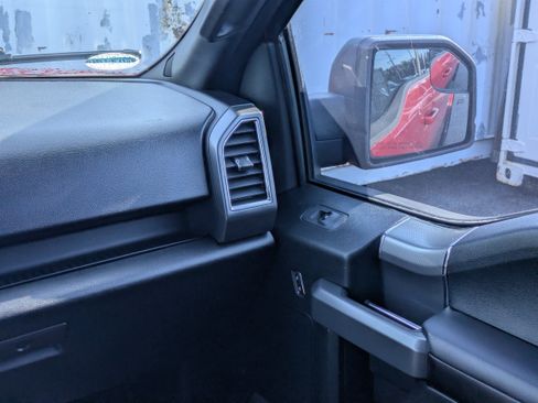 Used 2016 Ford F150 XLT w/ Equipment Group 302A Luxury AWD/4WD image 18