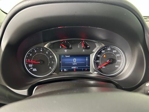 Used 2024 GMC Terrain SLE w/ Driver Convenience Package AWD/4WD image 17