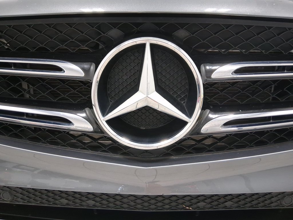 Used 2019 Mercedes-Benz GLC 300 image 40