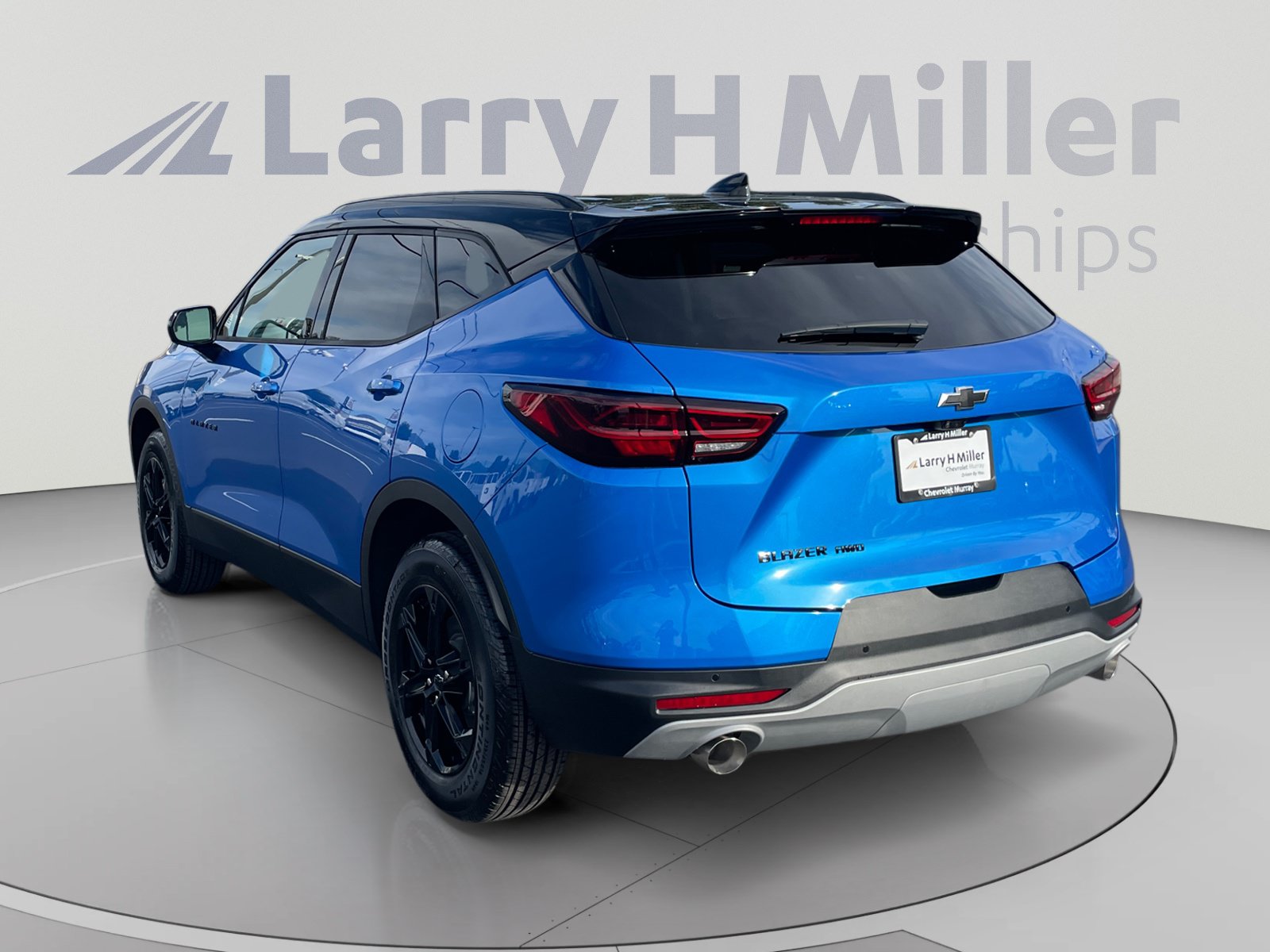 New 2026 Chevrolet Blazer LT w/ Sound & Technology Package AWD/4WD image 3