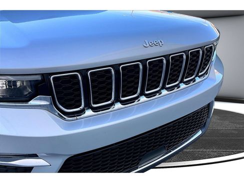 Certified 2024 Jeep Grand Cherokee Limited w/ Trailer Tow Package AWD/4WD image 54