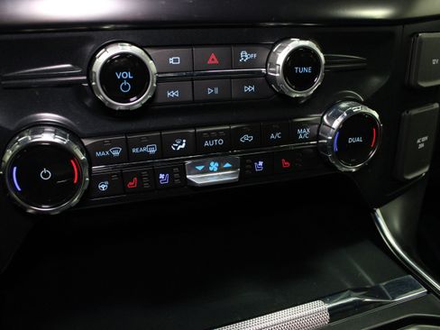 Used 2025 Ford F150 Raptor AWD/4WD image 27