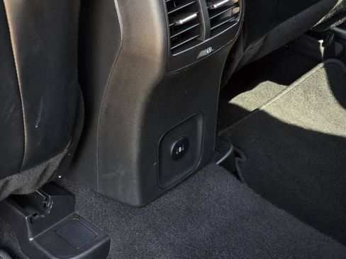 Used 2025 Ford Escape ST-Line FWD image 37
