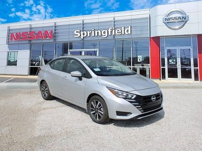 New 2025 Nissan Versa SV w/ Trunk Package