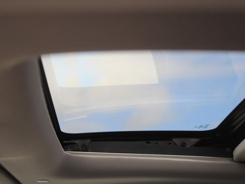 Used 2026 Acura ADX FWD image 8
