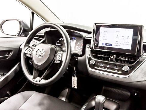 Used 2024 Toyota Corolla LE FWD image 18