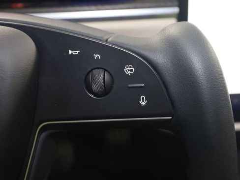 Used 2021 Tesla Model S Plaid image 40