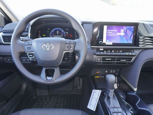 New 2026 Toyota Camry LE image 8