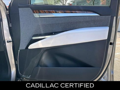 Certified 2025 Cadillac Escalade Sport Platinum AWD/4WD image 21