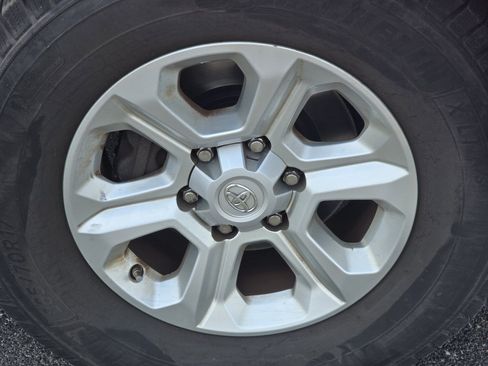 Used 2015 Toyota 4Runner SR5 Premium AWD/4WD image 8
