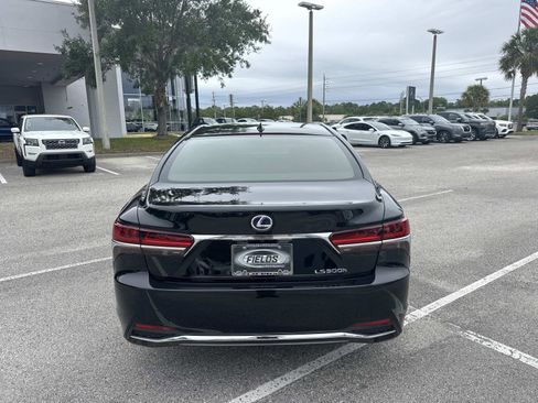 Used 2018 Lexus LS 500h w/ Accessory Package (Z2) RWD image 4