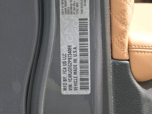 Used 2023 Jeep Grand Cherokee Summit w/ Adv Protech Group IV image 42