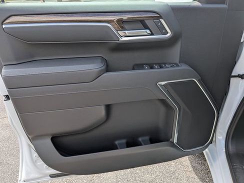 New 2026 GMC Sierra 1500 Elevation w/ X31 Off-Road Package AWD/4WD image 10