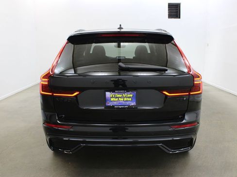 New 2026 Volvo XC60 T8 Ultra w/ Climate Package image 4