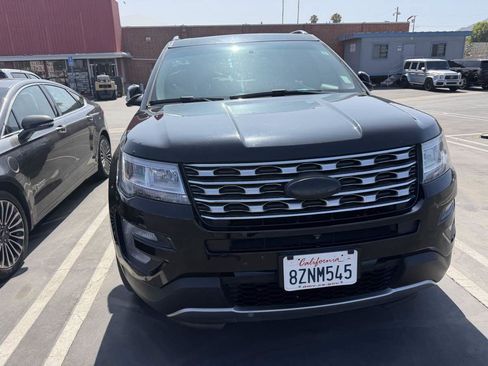 Used 2016 Ford Explorer Limited FWD image 2