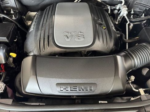 Used 2025 Dodge Durango R/T w/ Blacktop Package AWD/4WD image 7