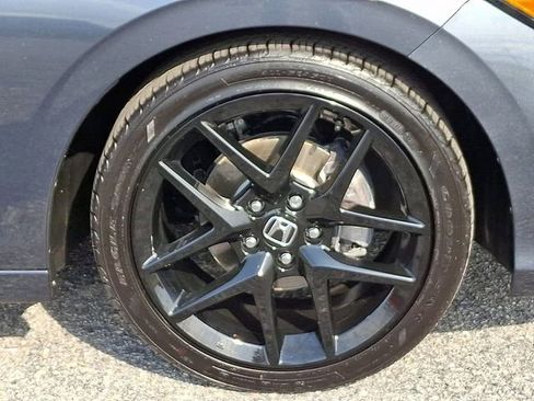 Certified 2025 Honda Civic Sport image 8