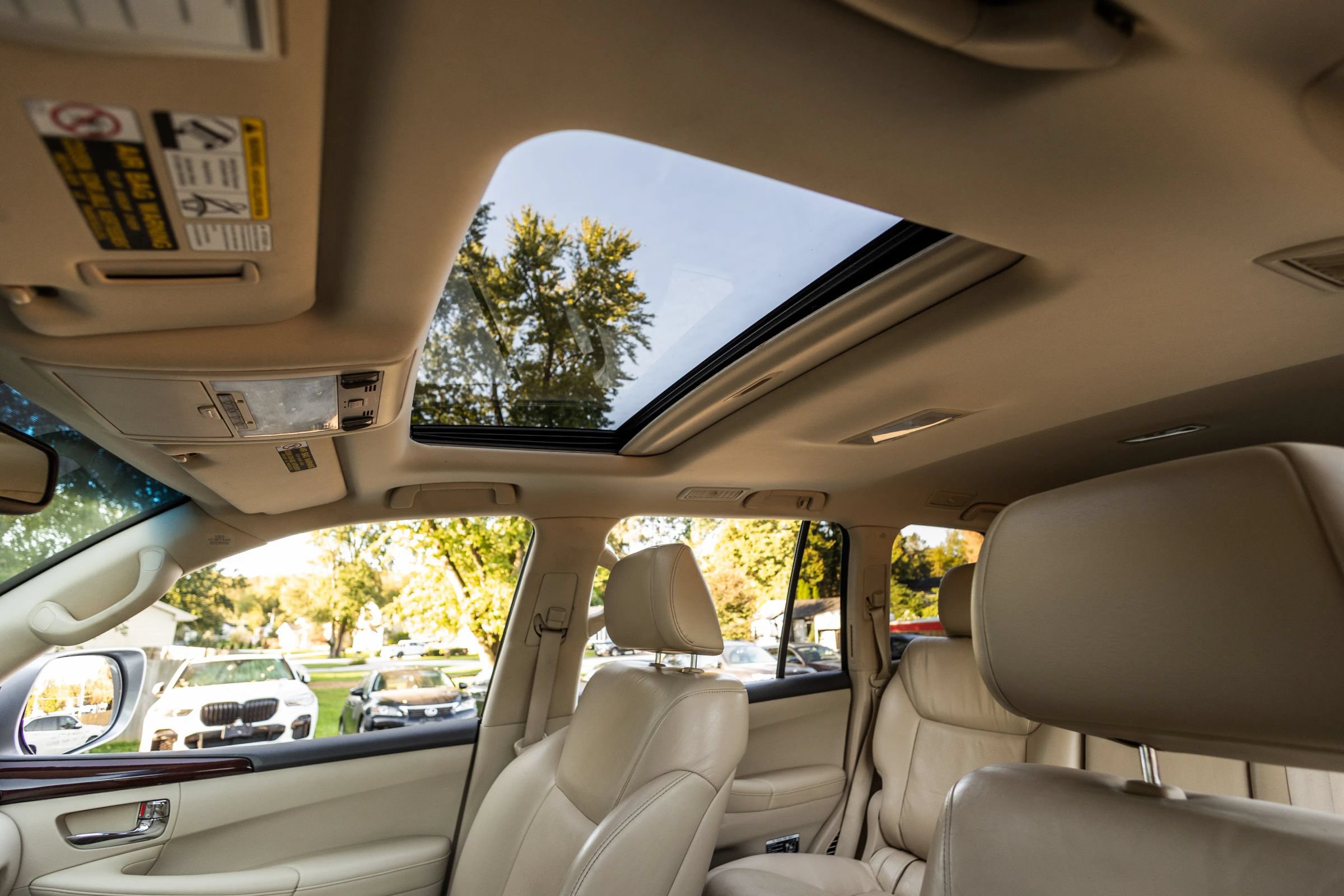 Used 2013 Lexus LX 570 4WD image 15