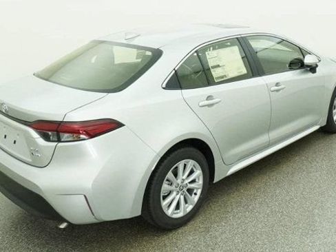 New 2026 Toyota Corolla Hybrid Sedan FWD image 8