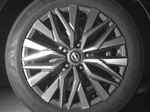 Used 2025 Nissan Altima 2.5 SV image 13