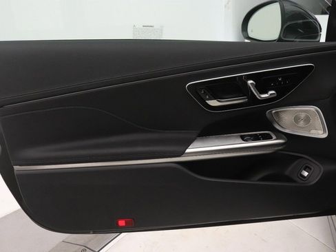Certified 2025 Mercedes-Benz CLE 300 4MATIC Coupe image 20