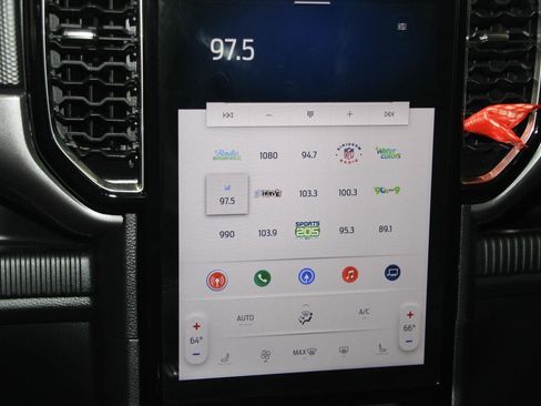 Used 2024 Ford Ranger XLT w/ Equipment Group 301A High image 10